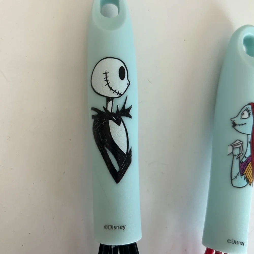 Disney Nightmare Before Christmas 2pc Whisk Set Red Black‎ Jack Skellington